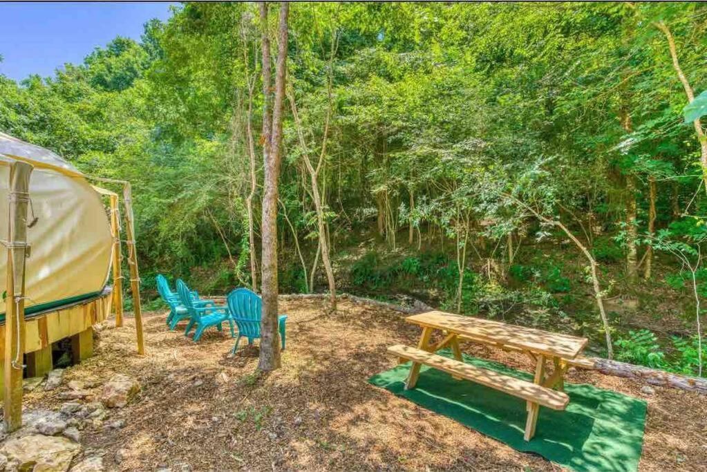 The Pisces-A Stargazing, Luxury Glamping Tent Rogersville 외부 사진
