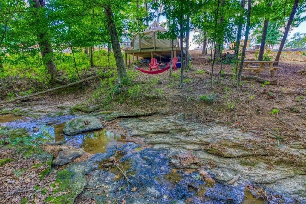 The Pisces-A Stargazing, Luxury Glamping Tent Rogersville 외부 사진